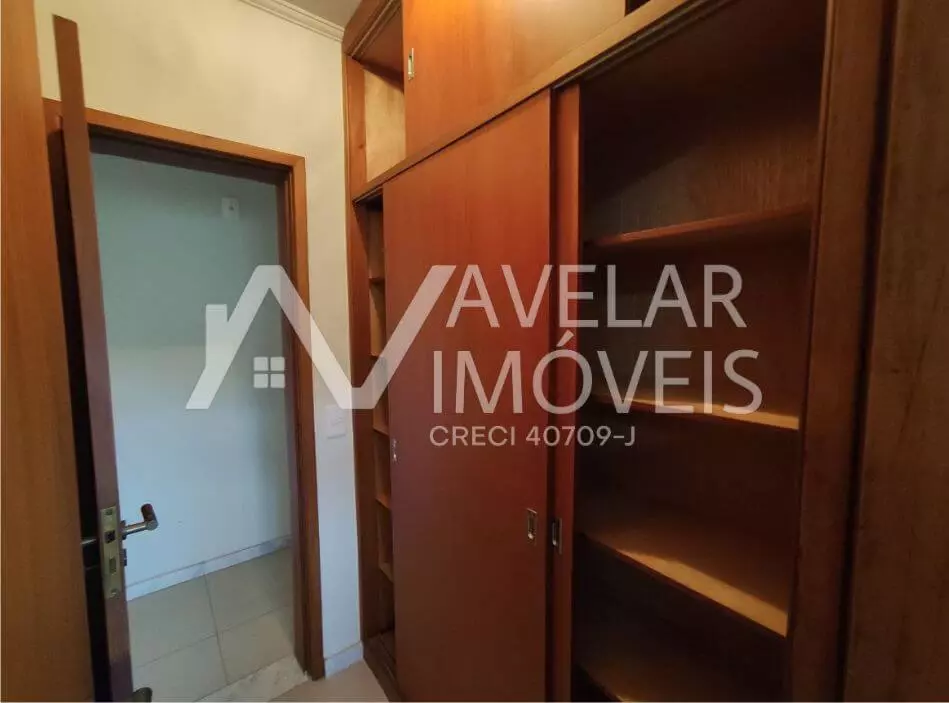 Armário Planejado - Apartamento no Edifício Marseille - Pedreira-SP